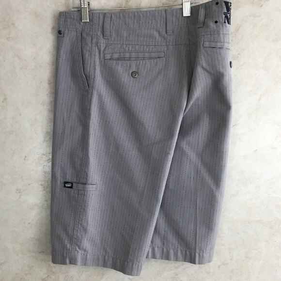 Vans Grey Striped Short Youth Size 20 - Picture 4 of 15